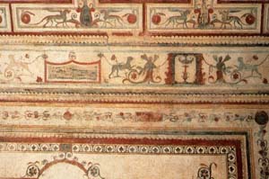 Scenes from the Domus Aurea illustrate the 4th Pompeian style